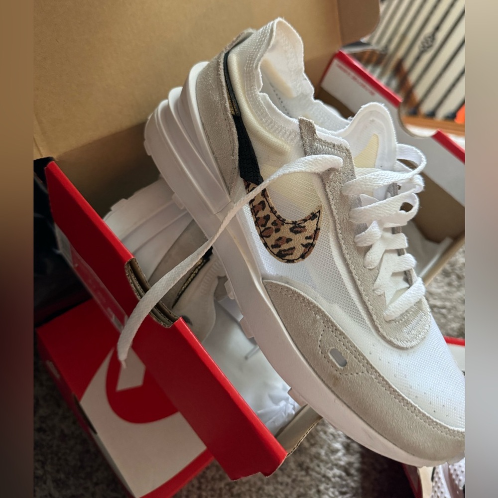 Nike waffle one